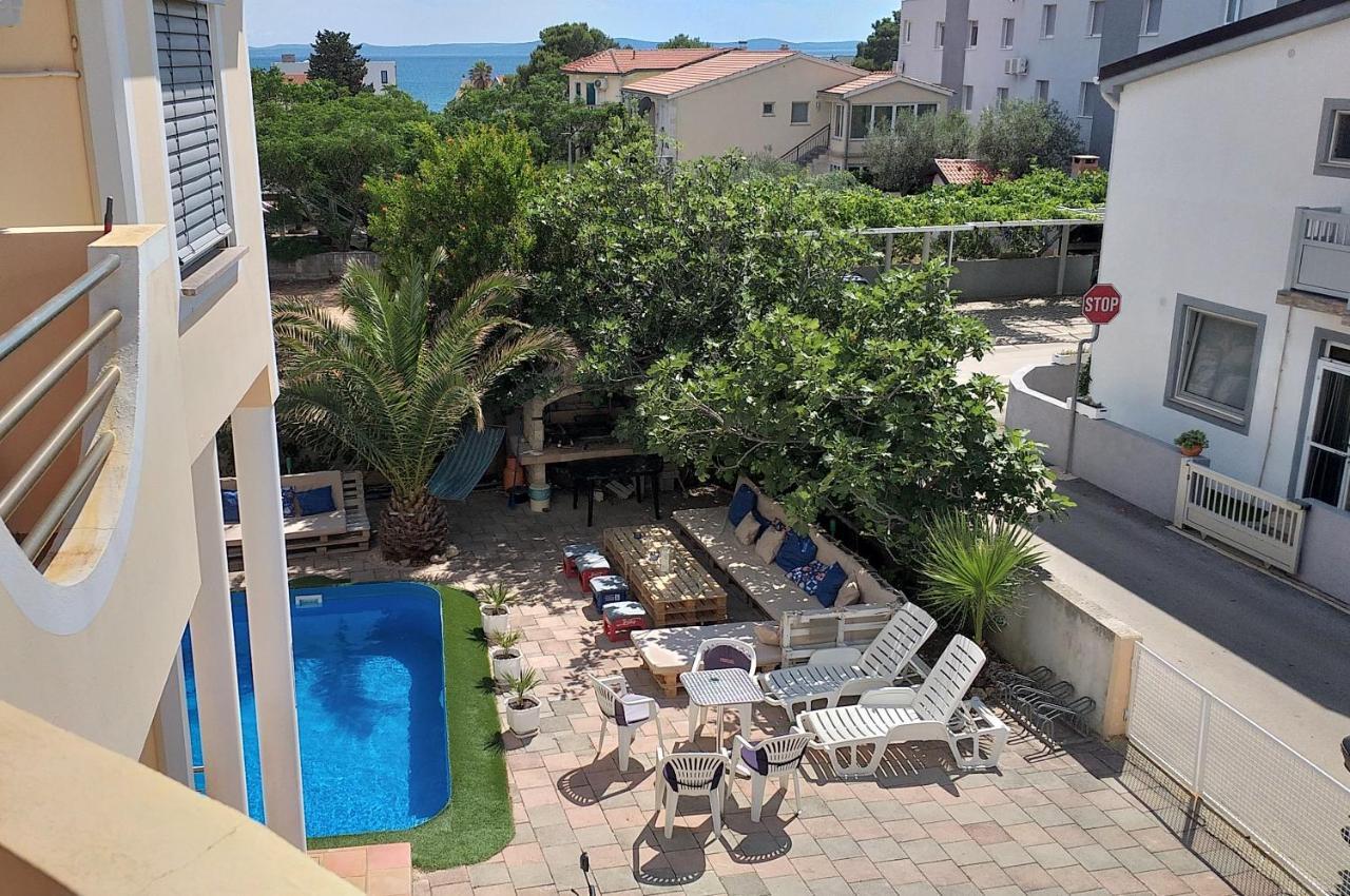 Villa Dobra Family Apartments Vir Exterior photo
